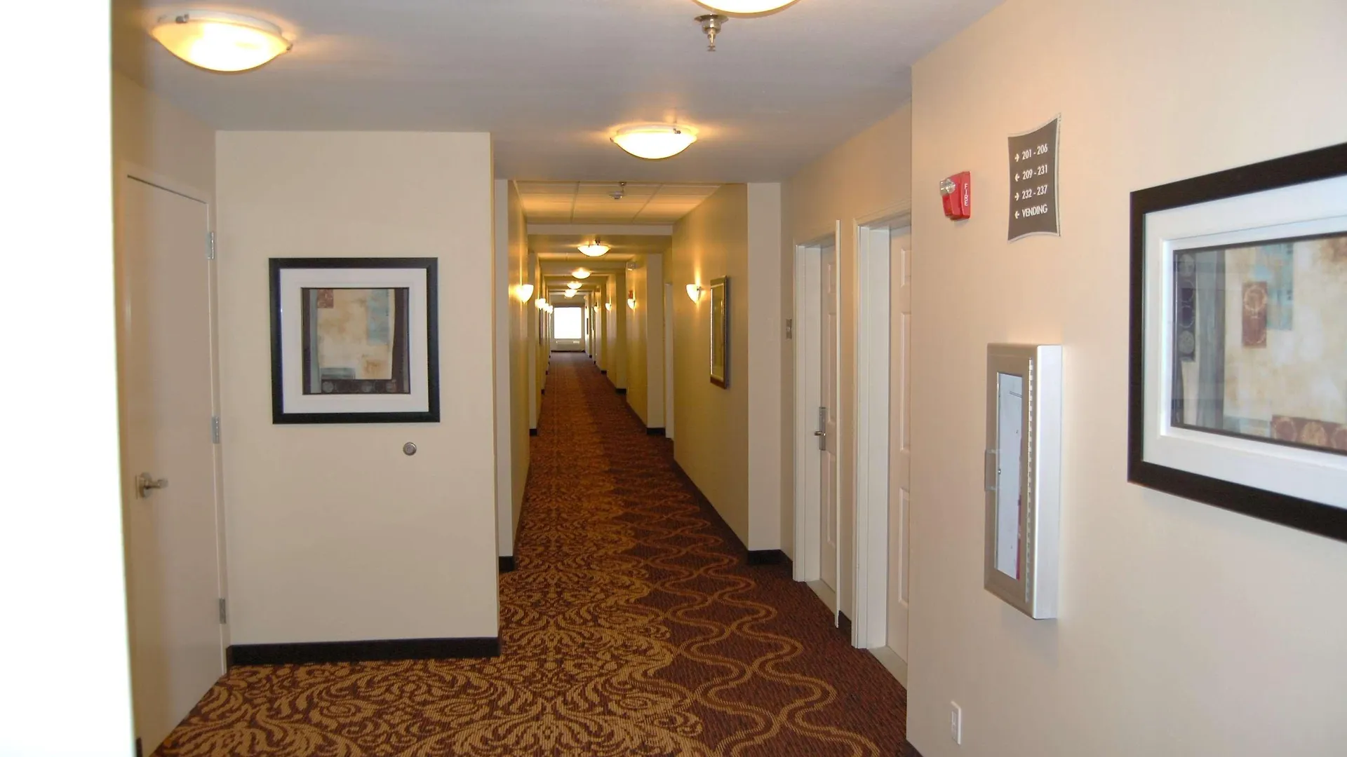 Best Western Plus Midamerica Hotel Mascoutah